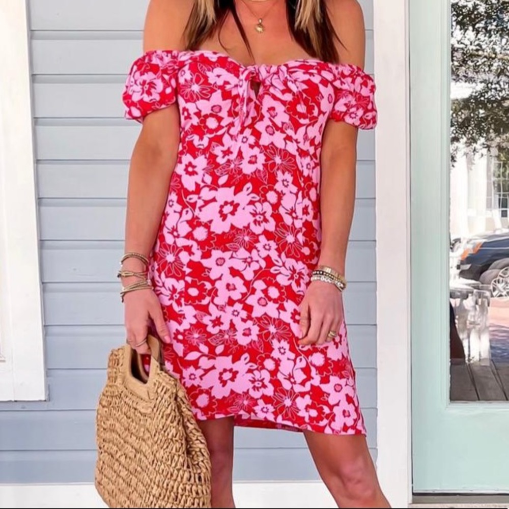Off the Shoulder Dress. NEW NEVER WORN!
